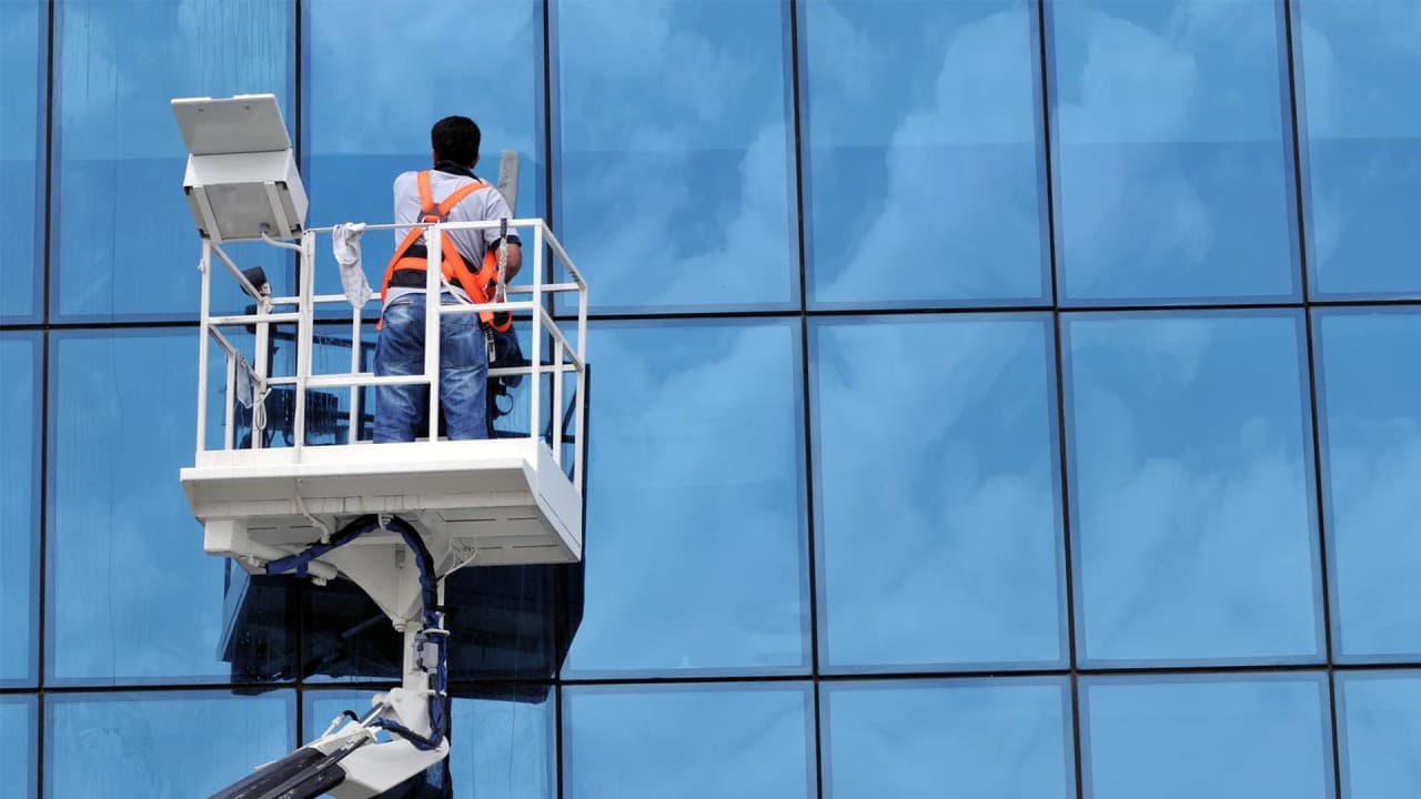 Facade Cleaning & High-Rise Services